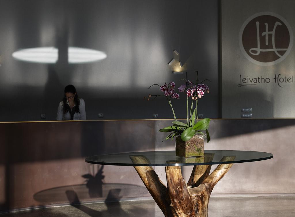 Leivatho Hotel スヴォロナータ エクステリア 写真