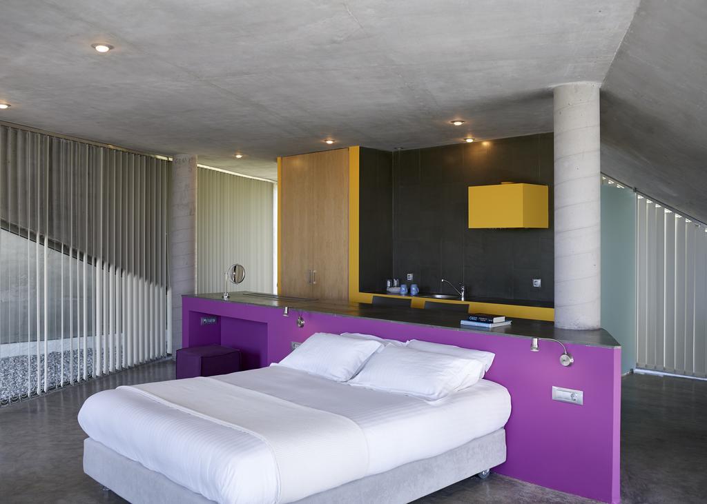 Leivatho Hotel スヴォロナータ エクステリア 写真